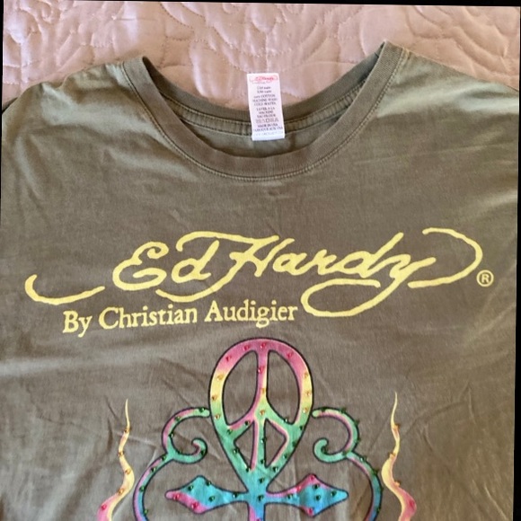 Green Ed Hardy Shirt - Picture 2 of 3